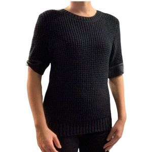 Banana Republic cotton blend short sleeves sweater size M. Excellent condition.